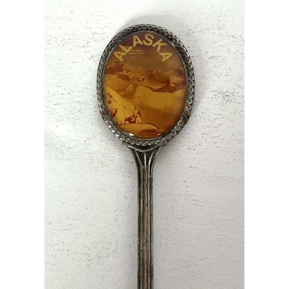 Vintage Alaska Decorative‎ Collector Spoon Silver Plated